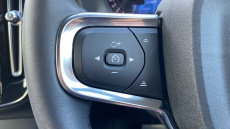 Volvo XC40 2.0 B3P Plus Dark 5dr Auto Petrol Estate